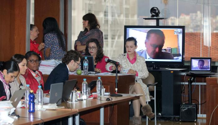 Audiencia. La fiscal Diana Salazar lleva tres días de exposición de elementos de convicción para 24 sospechosos a los que acusó de cohecho.