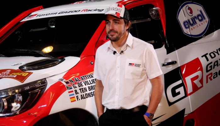 El piloto español Fernando Alonso, del equipo Toyota Gazoo Racing, durante una rueda de prensa celebrada este jueves en el Centro de Convenciones de Port Aventura.
