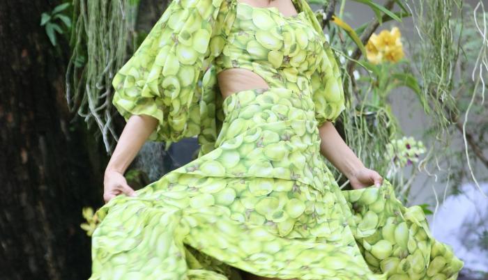 Vanessa Hauc posó sonriente y natural para el lente de EXPRESIONES