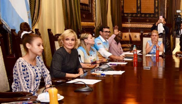 Una adolescente se convirtio en la alcaldesa de Guayaquil por un dia