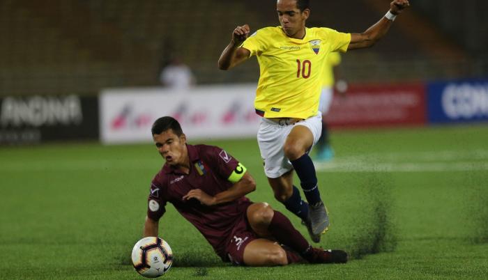 El goleador del sudamericano sub 17 está listo para el debut ante Australia el sábado 26 de octubre y tendrá a seguidores del Barza viéndolo.
