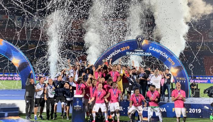 Los rayados, entre los duros de América