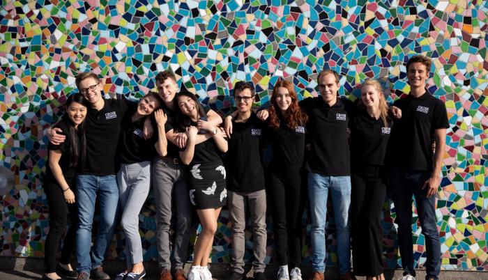 Según el estudio, los Millennials y Centennials serán el 75 % de la fuerza laboral global para el 2025, de ahí la importancia de conocer sus perspectivas y pensamiento sobre el trabajo.