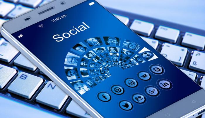 En un comunicado, Facebook indicó que “tras ser avisados, trabajaron con Amazon para retirar las bases de datos”.