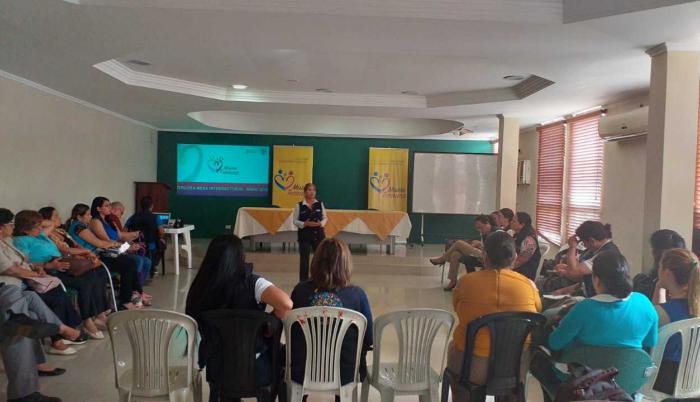 El ministerio de Bienestar Social y el de Salud y Educación participaron de la jornada.