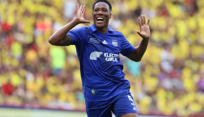 Angulo anotó el 0-2 para Emelec en el compromiso.