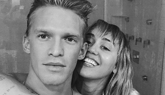 Miley Cyrus (26), es mayor a Cody por cuatro años.