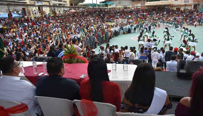 En la ceremonia, que tuvo más 1.000 asistentes, se expusieron los proyectos y futuras obras que impulsa el Municipio de Guayaquil a favor de la isla.