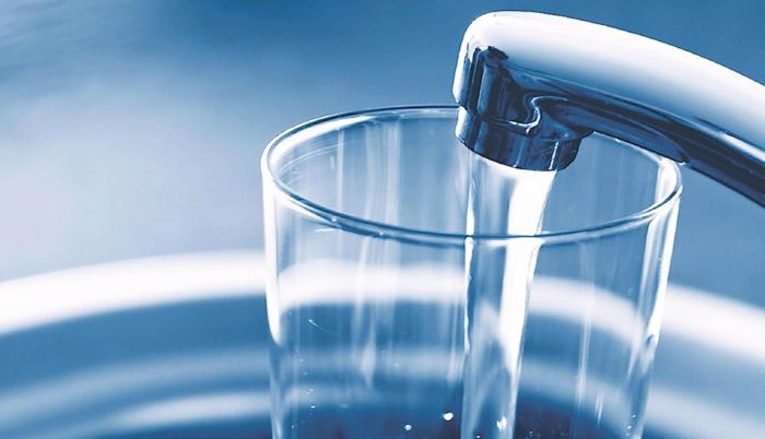 El motivo de esta suspensión del servicio de agua potable responde a la reparación de un tramo del acueducto de 1800 mm ubicado sobre las calles Aurora Estrada y los Ríos.