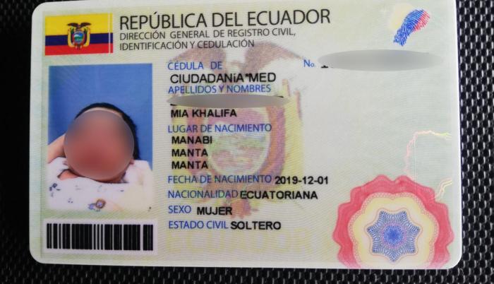La pequeña Mia Khalifa se ha convertido en una tendencia en redes sociales gracias a su inusual nombre.