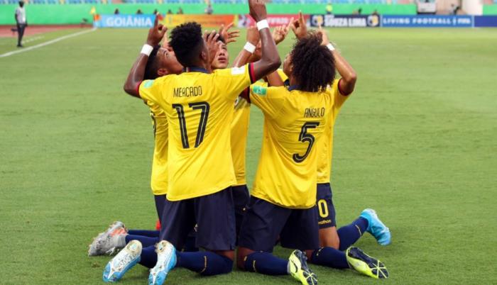 Los ecuatorianos iban por delante en el marcador, pero cayeron en los minutos finales del cotejo.