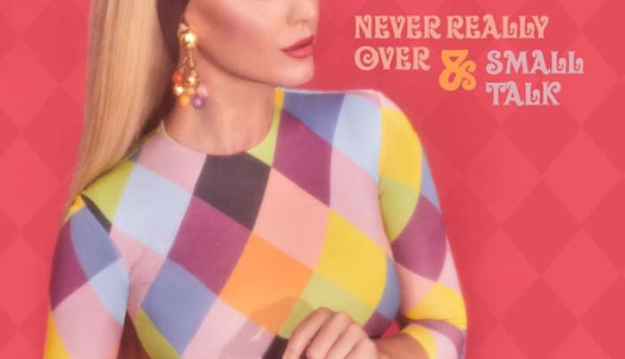 Su creadora es la diseñadora española María Escoté, quien ha vestido a varias celebridades.