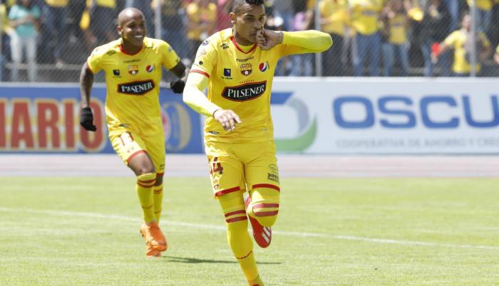 Los goles del partido fueron marcados por Jonatán Álvez (min 45) al término del primer tiempo y Marvin Corozo (min 46) en su propio arco.
