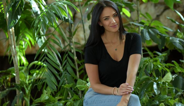 La modelo Sharon Cortez, participante de MasterChef Ecuador, mencionó que su padre le enseñó a ser humilde.