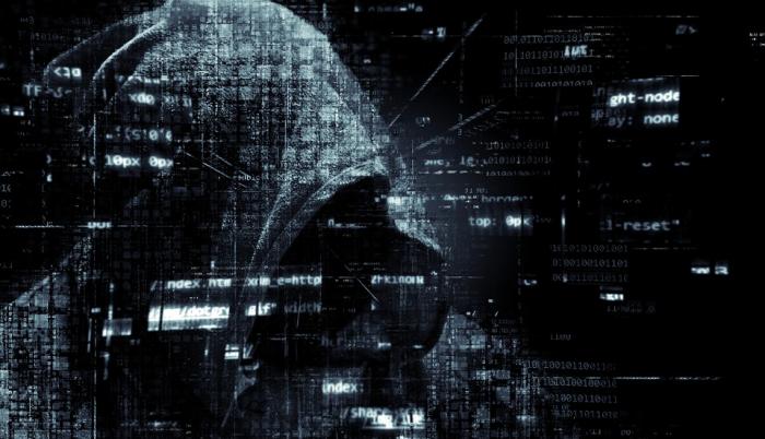 El robo de información a través de internet es el delito más común que perpetran los ciberdelincuentes.
