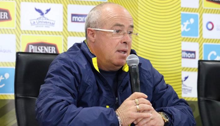 Jorge Célico, entrenador de la selección nacional, pidió respeto para sus jugadores.