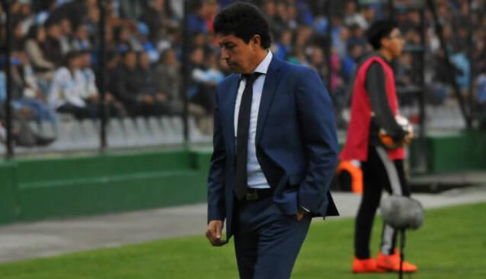 En redes sociales, los usuarios plantean que es Paúl Vélez quien tiene que dirigir a la selección nacional en las eliminatorias rumbo a Qatar 2022.