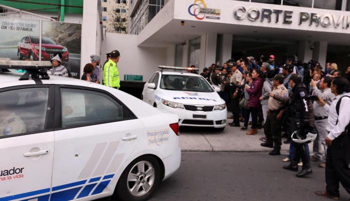 Imagen de archivo. El pasado 15 de octubre, simpatizantes de Pabón se concentraron en los exteriores de la Corte Provincial de Pichincha.
