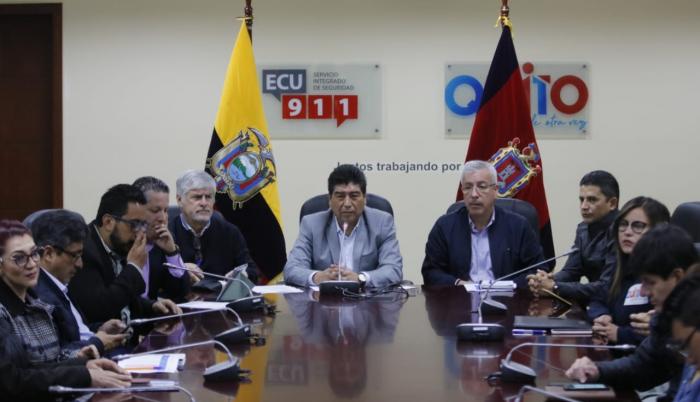 Yunda ofreció una rueda de prensa desde la Sala de Crisis del ECU-911.
