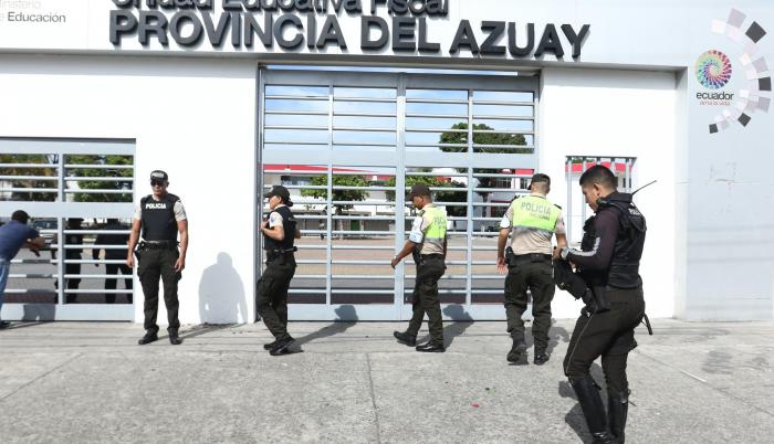 Trabajo. La Policía será la encargada de realizar los controles en los exteriores e interiores de los planteles educativos