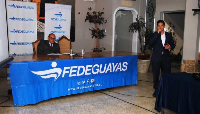 Christian Yumbla y Miguel Ángel Delgado, fueron los directivos que encabezaron la promulgación del informe.