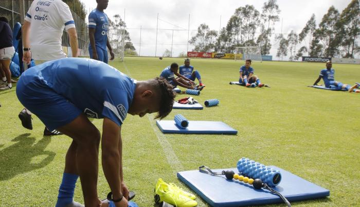 Disciplina. Los seleccionados conocen con anticipación el uniforme a utilizar en cada práctica. Además, el cuidado de los mismos y de los materiales utilizados en los entrenamientos.