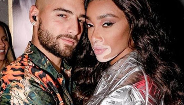 Maluma aparece en fotos románticas con la modelo con vitiligo.