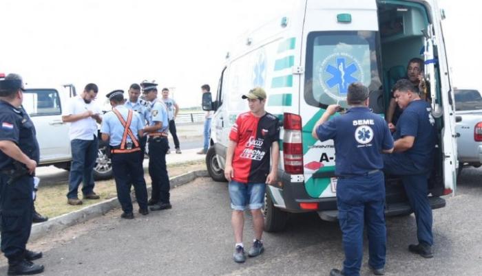 Un hincha de Colón de Santa Fe, quien llegó hasta Asunción, Paraguay, para a su equipo disputar la final de la Copa Sudamericana ante Independiente del Valle, falleció este sábado debido a un paro fulminante.