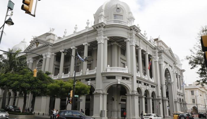 Referencial. Fachada del Municipio de Guayaquil.