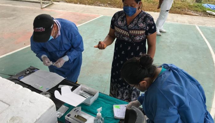 Foto subida otra vez_ Médicos en zona rural Orellana.