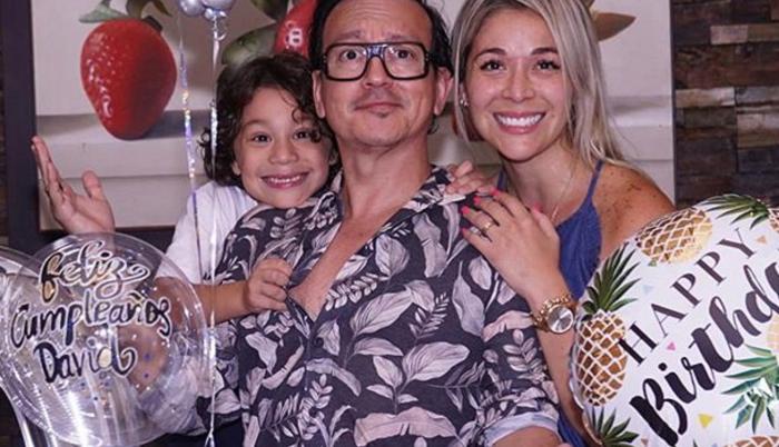 Catherine Velasteguí con su familia.