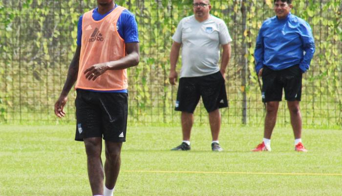 Figura. Dixon Arroyo apunta como titular para el Clásico.