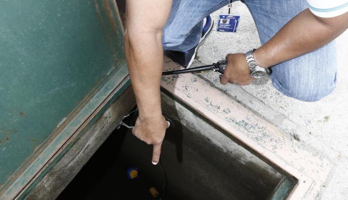 Preocupación. Reinaldo Torres confirma el desabastecimiento de la cisterna del paradero del kilómetro 24.