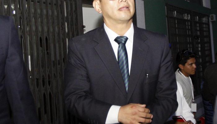En marzo, el fiscal Fabián Salazar allanó la notaría en la que un policía presentó una declaración juramentada en el caso del audio entre Serrano y Pólit.