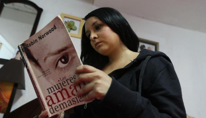 Eliana Barreto fue violentada por su expareja. Aún en su rostro se pueden ver las secuelas de la agresión.