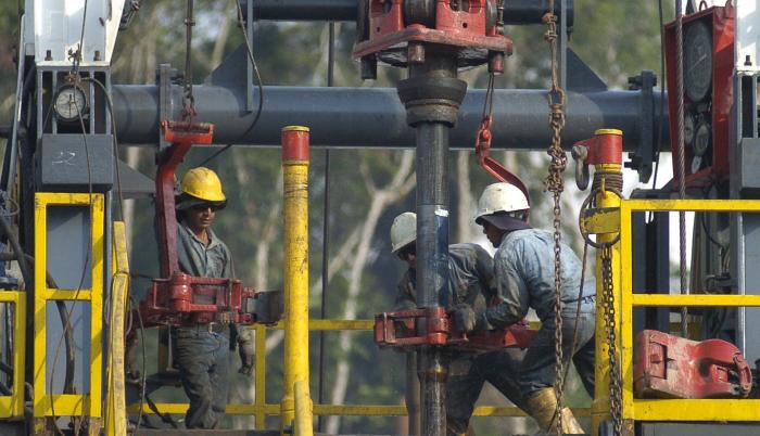 Petroecuador subió su cuota de importación en $ 671 millones