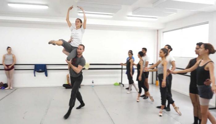 Dos en uno: así son Jéssica Abouganem y la danza