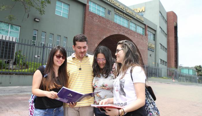Estudiantes. Los alumnos matriculados hasta diciembre de 2017 se graduarán con título chileno.