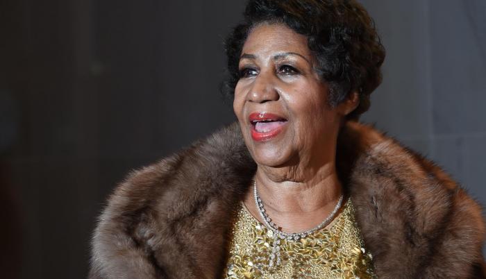 Aretha Franklin se inició en el canto cuando participaba en el coro de una iglesia. Introdujo el género gospel (o música espiritual) en las melodías seculares.