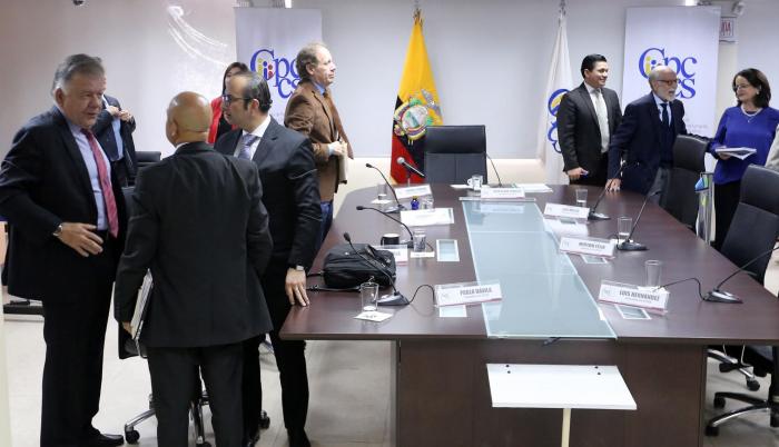 7 consejeros titulares y sus respectivos suplentes tiene el CPCCS en su estructura.