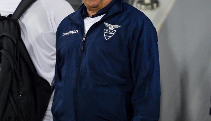 Dificultad. Gómez no ha tenido a todos los futbolistas ecuatorianos a su disposición hasta el momento.