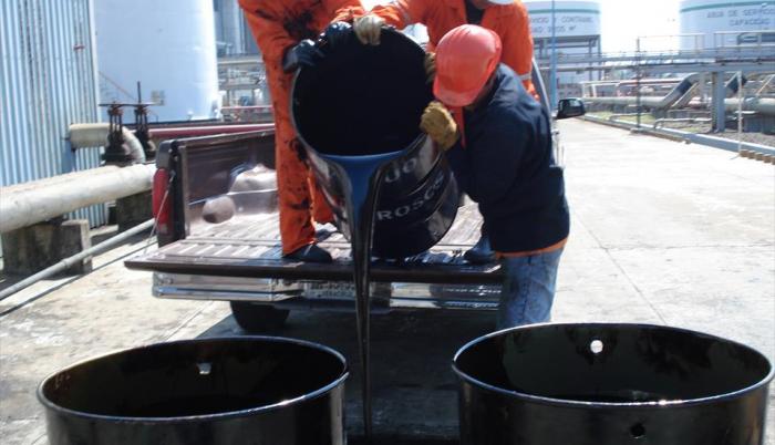 Referencial. Se prevé que el volumen de producción de petróleo en 2019 será de 206,2 millones de barriles, 9 % más respecto del volumen previsto en 2018.