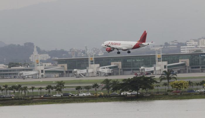 Destinos. Algunas aerolíneas nacionales e internacionales han suspendido rutas y destinos debido a la poca rentabilidad que les genera.