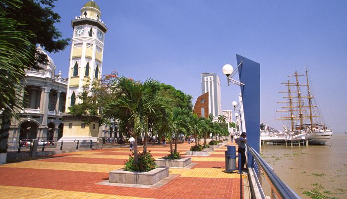 Malecón Simón Bolívar. Expertos proponen una administración que planifique un desarrollo macro