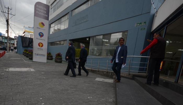 Referencial. 468 millones de dólares redujeron de sus presupuestos las empresas públicas, en este año.