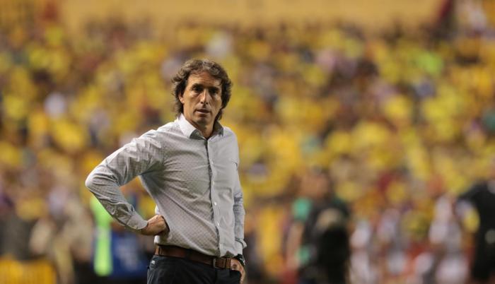 El entrenador viajó a Uruguay entre semana para el nacimiento de su hijo. Sí estará hoy en la banca.