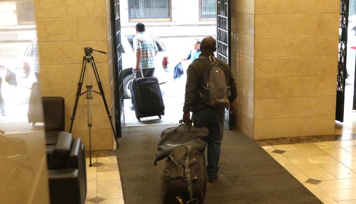 En el edificio de la Vicepresidencia de la República hubo movimiento desde que Vicuña anunció su renuncia.