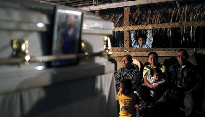 Según el Departamento de Seguridad Interior (DHS) un 60% de las personas que cruzan la frontera sin papeles son niños o familias, un cambio para el cual las instalaciones no están preparadas.
