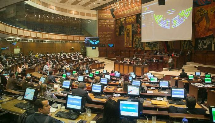 El actual proyecto de reforma, impulsado por el Gobierno de Moreno, incluye asimismo la eliminación de la Superintendencia de Comunicaciones (Supercom), organismo creado bajo esa ley.