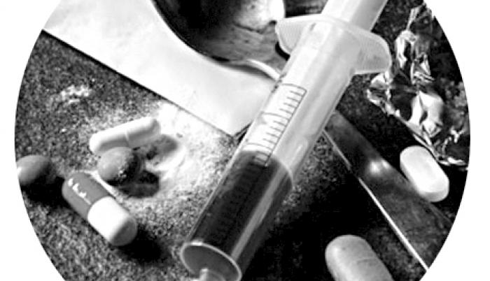Se deben diseñar políticas para evitar la dependencia a las drogas y el alcohol